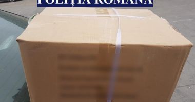 Mii de bunuri contrafăcute confiscate de polițiști - 3