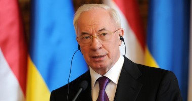 Stire din Actualitate : Premierul ucrainean afirmă că opozanții îi amenință familia