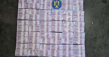 Miliardul de euro în bani falși era recuzită de film. Explicațiile Poliţiei, după captura din Portul Constanța - 2