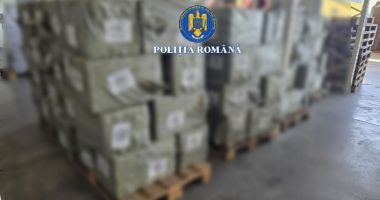 Miliardul de euro în bani falși era recuzită de film. Explicațiile Poliţiei, după captura din Portul Constanța - 5