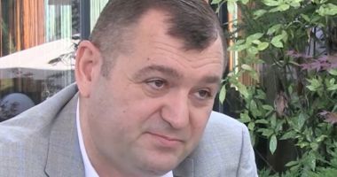 Stire din Actualitate : Milionarul otrăvit cu mercur, şantajat de amantă cu 400.000 de euro