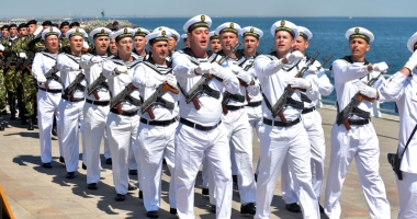 Stire din Eveniment : Ce vor soldații români: salarii decente, pensii militare de stat și accederea în corpul subofițerilor