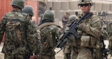 Stire din Eveniment : Pensii SPECIALE pentru polițiști și militari