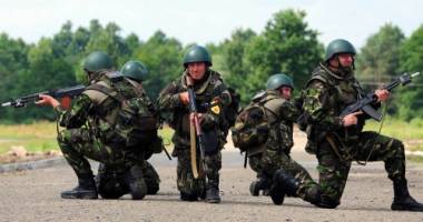 Stire din Eveniment : Alertă în CONSTANȚA. Militari ÎNARMAȚI, pe străzile din oraș