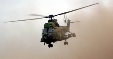 Stire din Eveniment : Militarii români participă la antrenamente comune alături de cinci țări