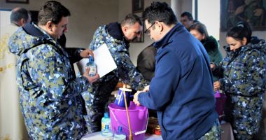 Stire din Social : Militarii de la Capu Midia au primit apă sfințită, de Bobotează