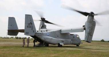 Militarii români și americani  se antrenează: trageri  cu muniție reală și parașutări - 2