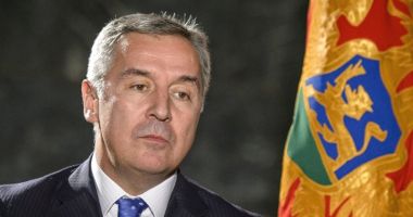 Stire din Actualitate : Milo Djukanovic revine la putere  în Muntenegru