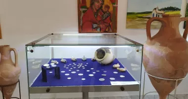 Stire din Cultură-Educație : Vestigii creștine din patrimoniul Muzeului de Istorie Constanța, expuse la Mănăstirea Dervent