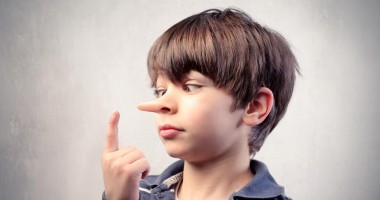 Stire din Diverse : Minciunile la vârste mici, un atu al copilului?