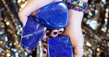 Stire din Diverse : Expoziție de minerale la Muzeul de Artă