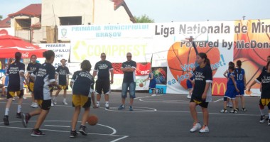 Stire din Sport : CS Phoenix a dat "lovitura" anului sub Tâmpa