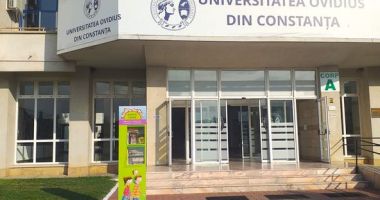 Stire din Cultură-Educație : Prin intermediul minibibliotecilor stradale, în august, 2.414 cărți au ajuns în casele cititorilor