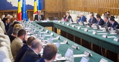 Stire din Politică-Administrație : Tudose pregătește schimbări în Guvern? Ministrul Cucu, primul vizat