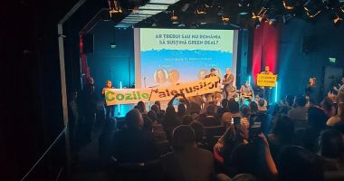 Stire din Eveniment : Ministrul Energiei, atacat de activiștii Greenpeace la o dezbatere publică. Au intervenit jandarmii