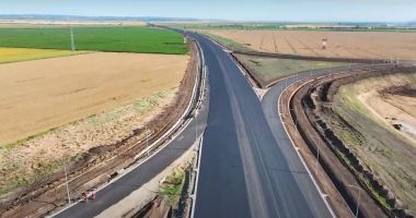 Stire din Economie : Ministerul Transporturilor: „România nu pierde niciun euro din PNRR”