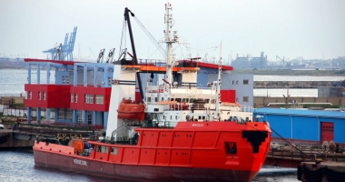 Stire din Economie : Ministerul Transporturilor cere 20,62 milioane euro pentru modernizarea remorcherelor "Hercules" și "Perseus"