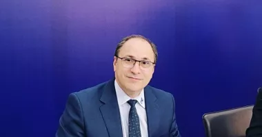Stire din Cultură-Educație : Astăzi depune jurământul noul ministru al Educației. Mihai Dimian, învestit la Cotroceni