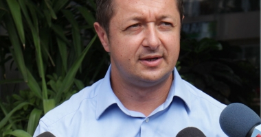 Stire din Sport : Angajații din subordinea MTS au ajuns la limita disperării.  Ministrul Dunca: "Trebuie să găsim soluția legală!"