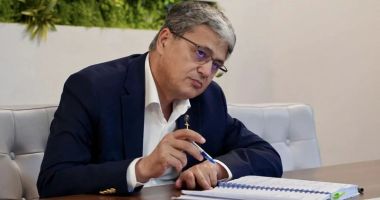 Stire din Economie : Ministrul Investițiilor recunoaște că pensiile speciale au blocat PNRR-ul