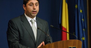 Stire din Politică-Administrație : Românii din diaspora se reunesc la simpozionul de la Mangalia