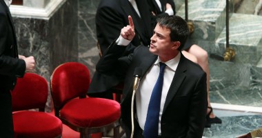 Ministrul francez de interne susține că demolarea taberelor de romi va continua