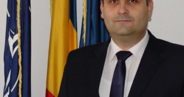 Stire din Cultură-Educație : Ministrul Apărării, la ceremonia de absolvire a promoției 2019 a Academiei Navale