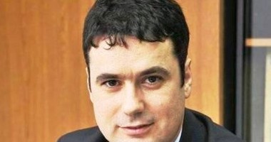 Stire din Cultură-Educație : Noul ministru solicită schimbarea manualelor școlare