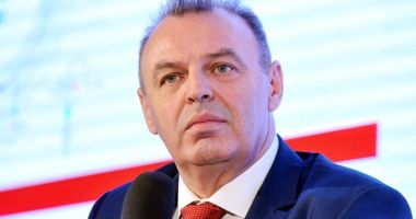 Stire din Economie : Ministrul Transporturilor laudă managementul administrației portului Constanța