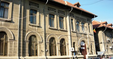 Stire din Cultură-Educație : Elev de la "Mircea", medaliat cu aur în Yakutsk