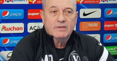 Stire din Sport : Mircea Rednic: „Academica, o echipă greu de bătut”