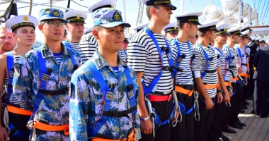 Au dat piept cu marea. Bricul "Mircea" a adus acasă o nouă generație de "lupi de mare" - 3
