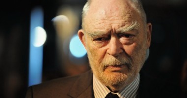Stire din Cultură-Educație : Actorul Mircea Albulescu se simte bine și este posibil să fie externat