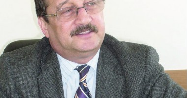 Stire din Eveniment : Mircea Băsescu vrea în arest la domiciliu. Ce spun magistrații