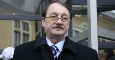 Stire din Eveniment : Mircea Băsescu află astăzi dacă va fi eliberat condiționat