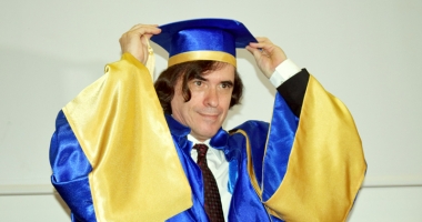 Marele scriitor Mircea Cărtărescu a primit titlul de Doctor Honoris Causa al Universității "Ovidius" - 2
