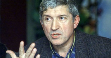 Stire din Politică-Administrație : Mircea Diaconu a demisionat din PNL. Va candida independent la europarlamentare
