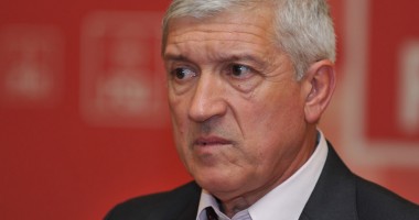 Stire din Politică-Administrație : CAB: Mircea Diaconu poate candida la alegerile europarlamentare