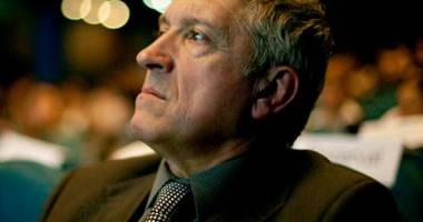 Stire din Politică-Administrație : Mircea Diaconu vrea să salveze patrimoniului cultural românesc