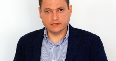 Stire din Politică-Administrație : Deputații schimbă sistemul de impozitare în domeniul turistic