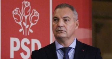 Stire din Eveniment : Mircea Drăghici, trezorierul PSD, audiat la DNA în dosarul subvențiilor primite de PSD