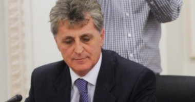 Stire din Politică-Administrație : Dușa: Am cerut restructurarea Departamentului de comunicare publică a Jandarmeriei