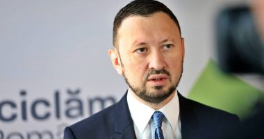 Stire din Economie : Fechet: 12.000 de vouchere emise pentru Rabla Local