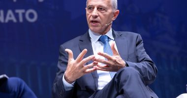 Stire din Actualitate : Mircea Geoană: Ucraina va deveni membru al UE şi al NATO, e un lucru cert
