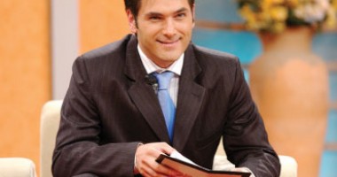 Stire din Monden : Mircea Radu va prezenta știrile la TVR