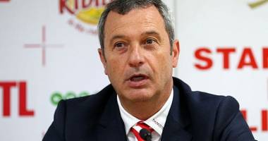 Stire din Sport : Mircea Rednic: Pe Mutu mi l-aș fi dorit în urmă cu cinci ani, nu acum