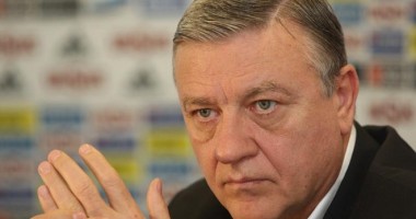 Stire din Sport : Mircea Sandu s-a prezentat la sediul DNA