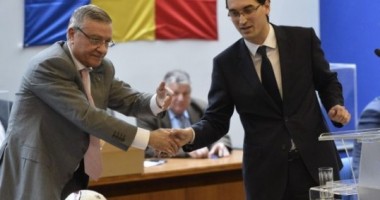Stire din Sport : Răzvan Burleanu îl atacă pe Mircea Sandu