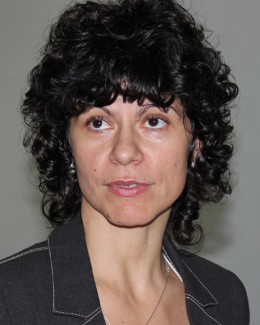 Profesoara de istorie, bătută de părinții unei eleve! - 2