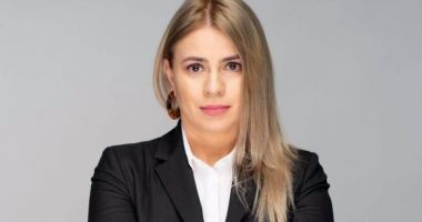 Stire din Politică-Administrație : Mirela Garip: "Copiii refugiaţi din Ucraina nu vor mai putea face şcoală în limba maternă la Constanţa"